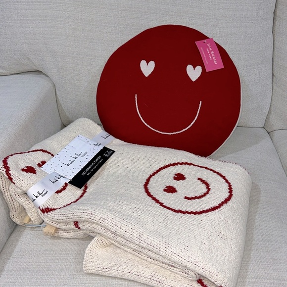 Nicole Miller Bedding Both Nicole Miller Valentines Day Throw